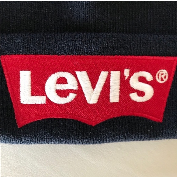 Levi’s Beanie - Picture 3 of 6